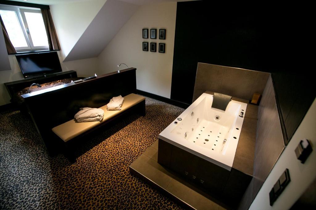 Hotel Seebrunn am Wallersee Henndorf am Wallersee Rom bilde