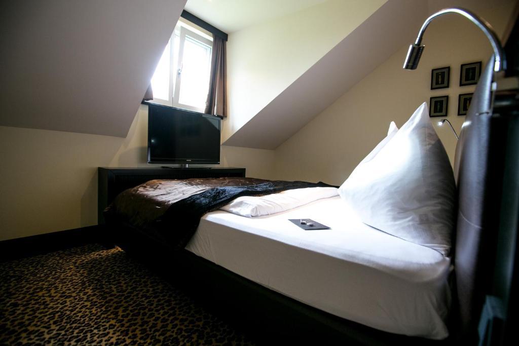 Hotel Seebrunn am Wallersee Henndorf am Wallersee Rom bilde